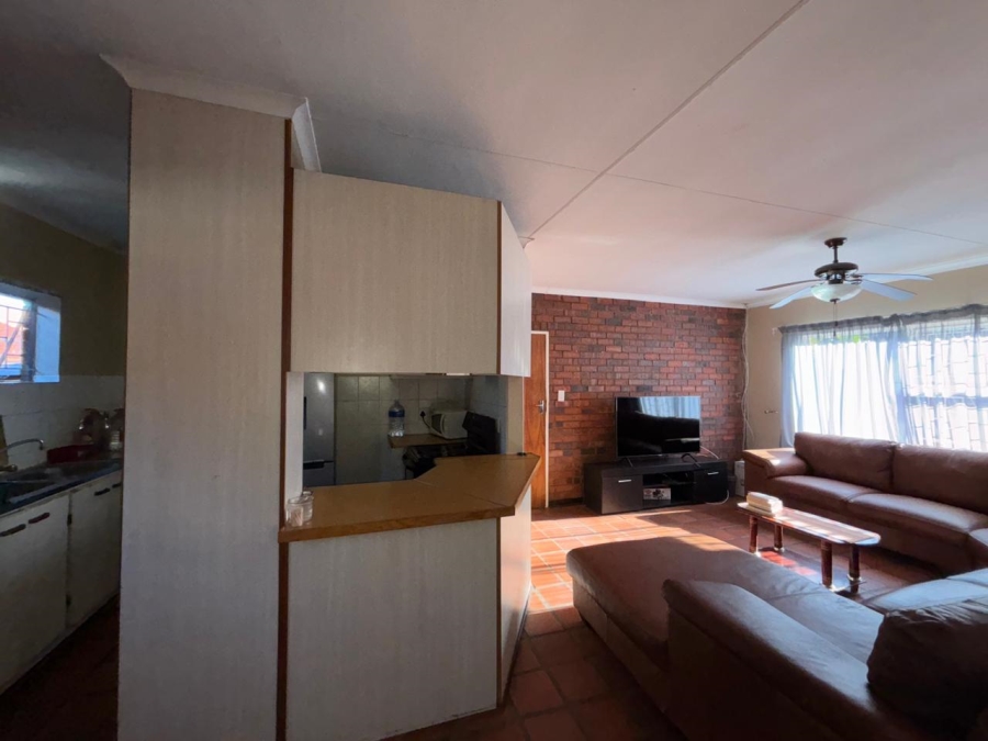 3 Bedroom Property for Sale in Langenhovenpark Free State